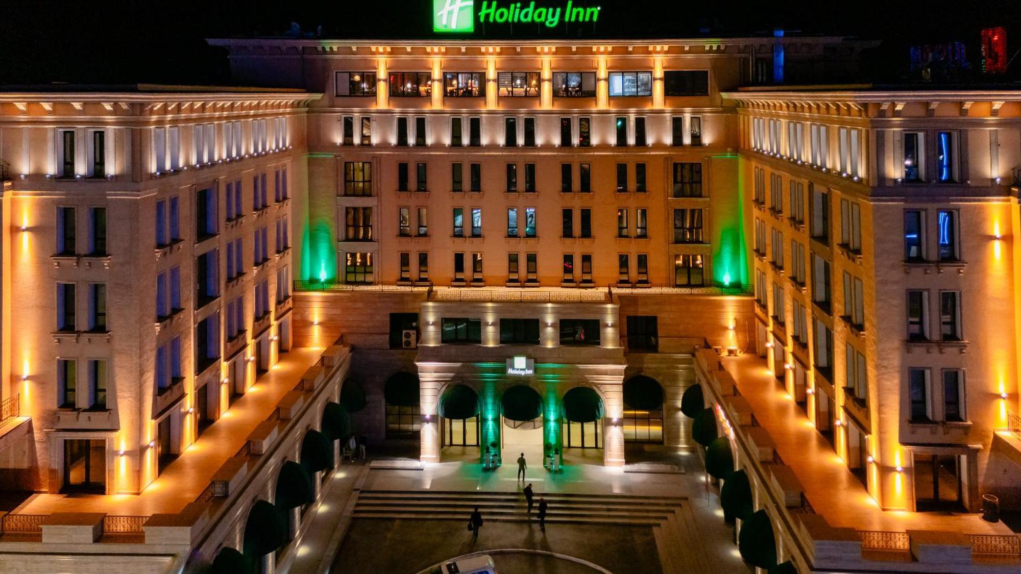 Holiday Inn Aktau By Ihg Exterior photo