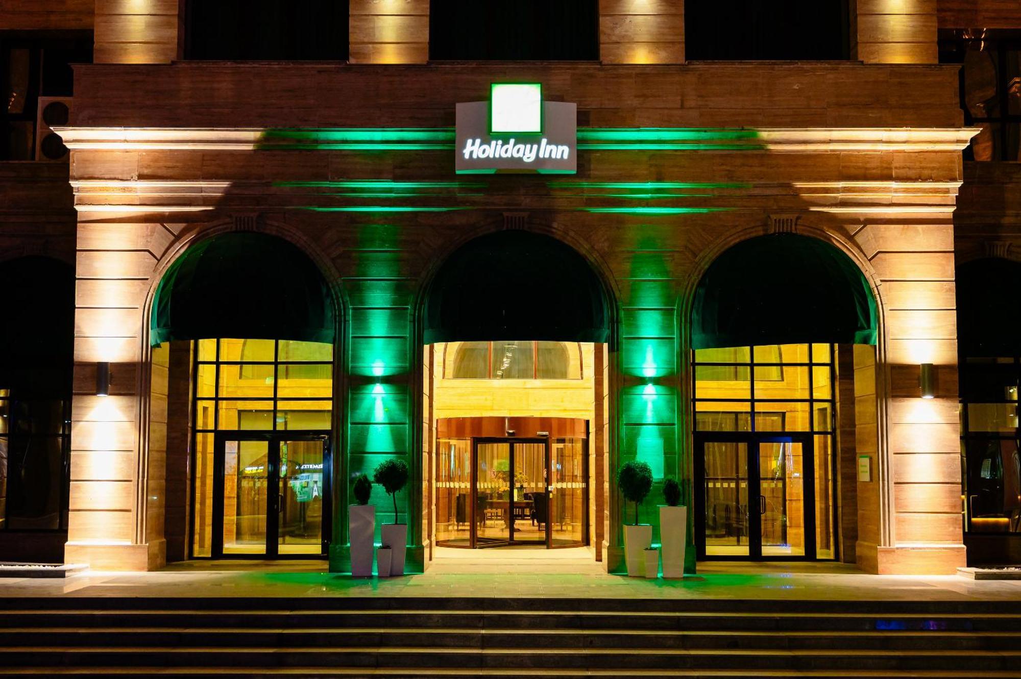 Holiday Inn Aktau By Ihg Exterior photo