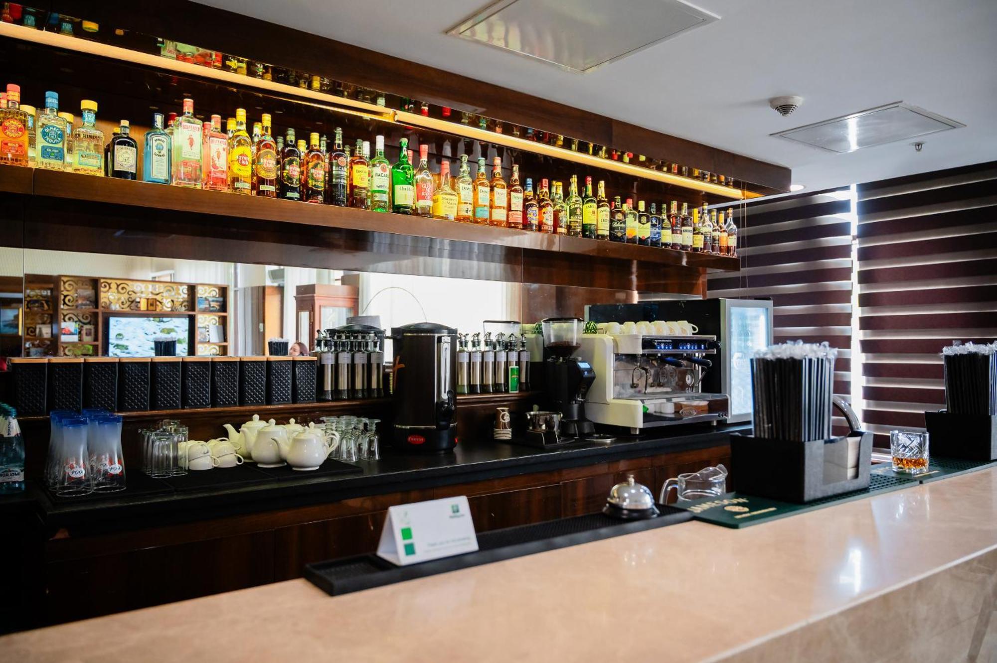 Holiday Inn Aktau By Ihg Exterior photo